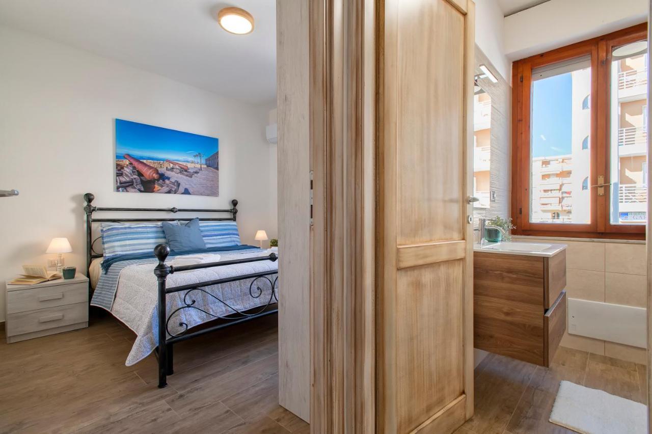 Pufferfish Apartment With Private Terrace 알게로 외부 사진