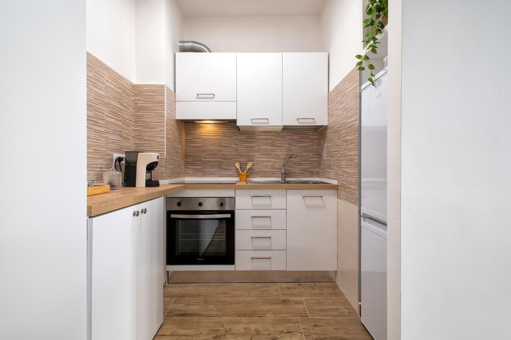 Pufferfish Apartment With Private Terrace 알게로 외부 사진