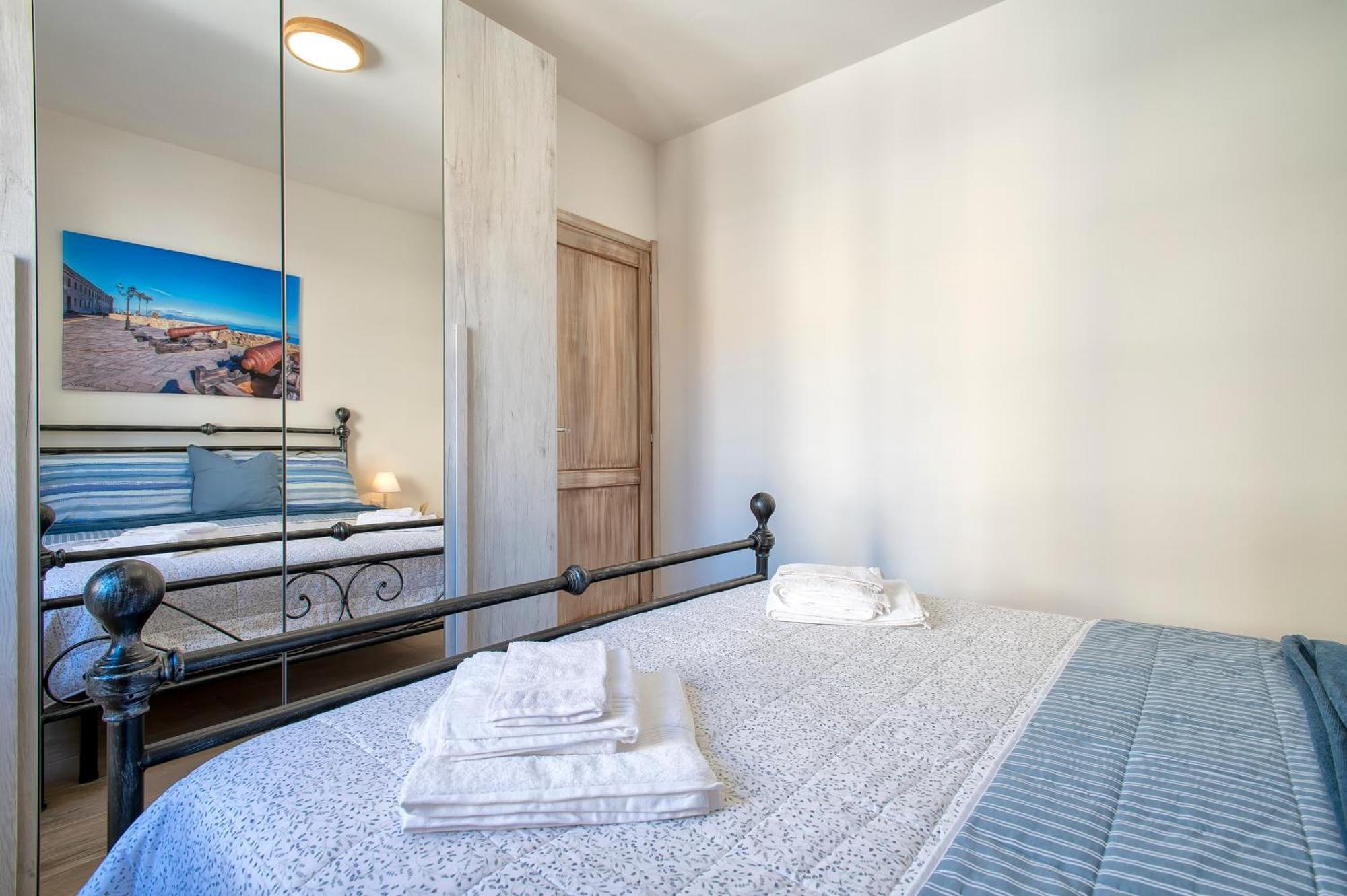Pufferfish Apartment With Private Terrace 알게로 외부 사진